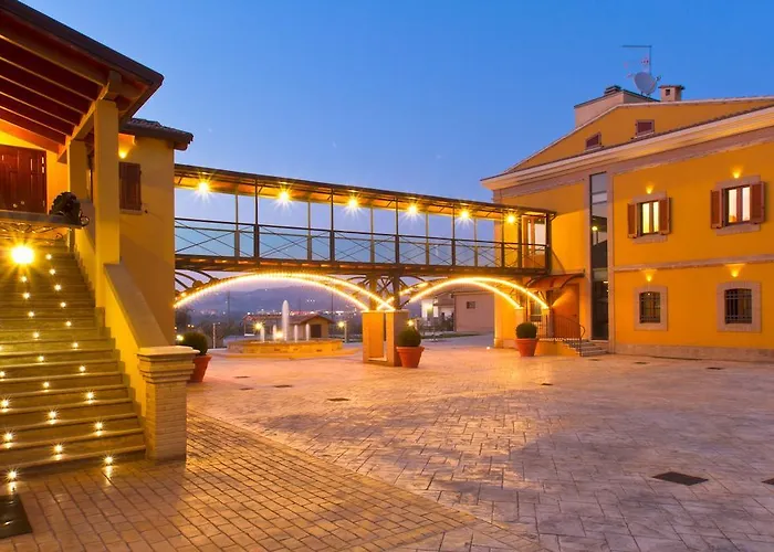 Отель Il Ponte 4*