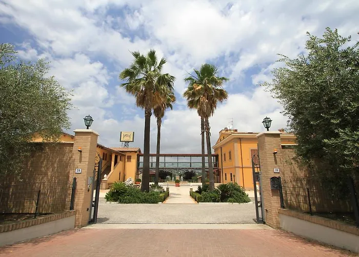 Ξενοδοχείο Il Ponte 4*